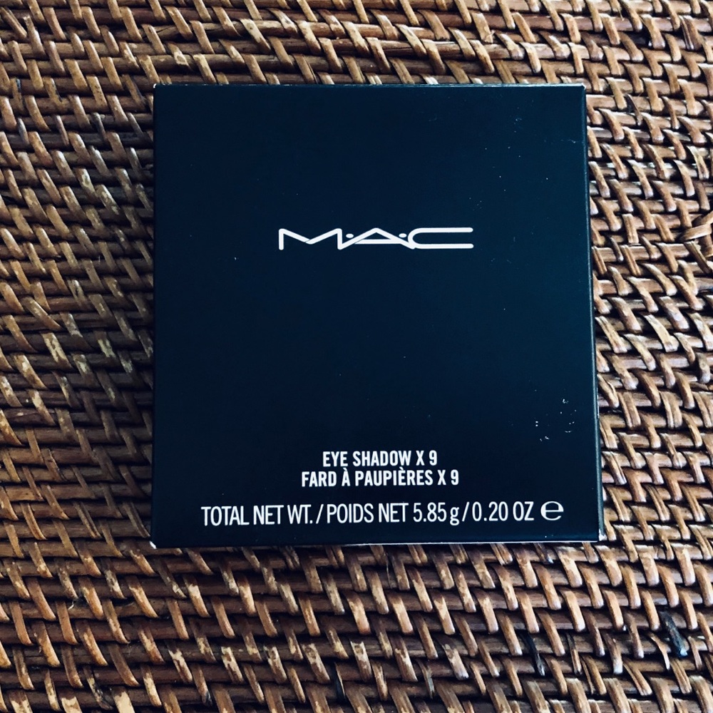 MAC Amber Times Nine Eyeshadow Palette - Picture 4 of 8